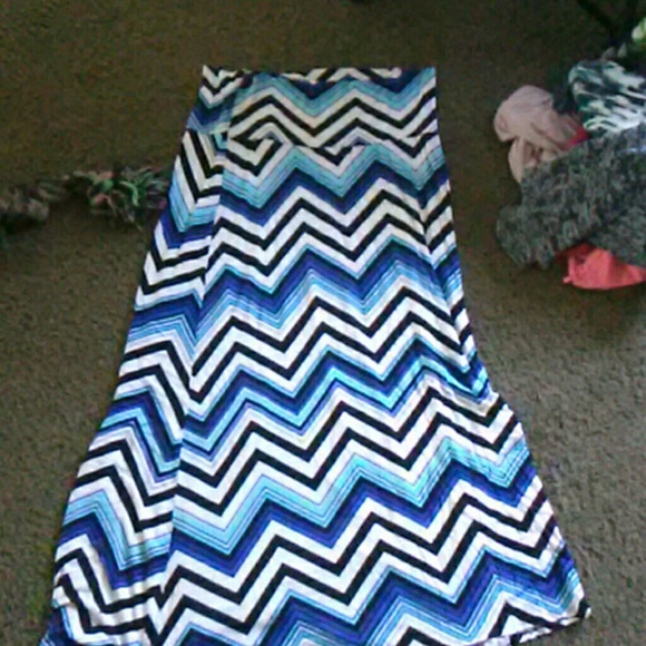 Long skirt - Picture 1 of 1